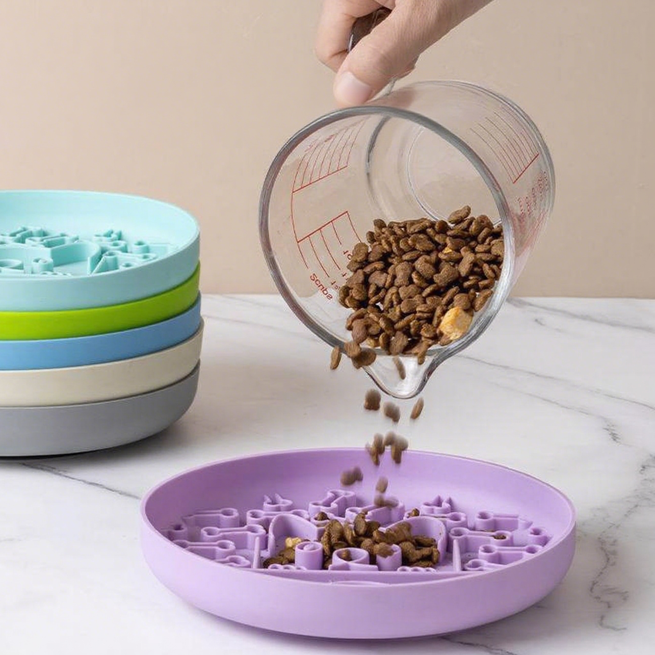 Silicone Slow Feeder Lick Mat – Suction Cup Non-Slip Enrichment Mat | Milou & Lumi