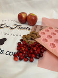 Lucy Loo Treats - Apple & Cranberry - (7.5 oz. Bag) – Dog Treats | Doggo Dream Shop